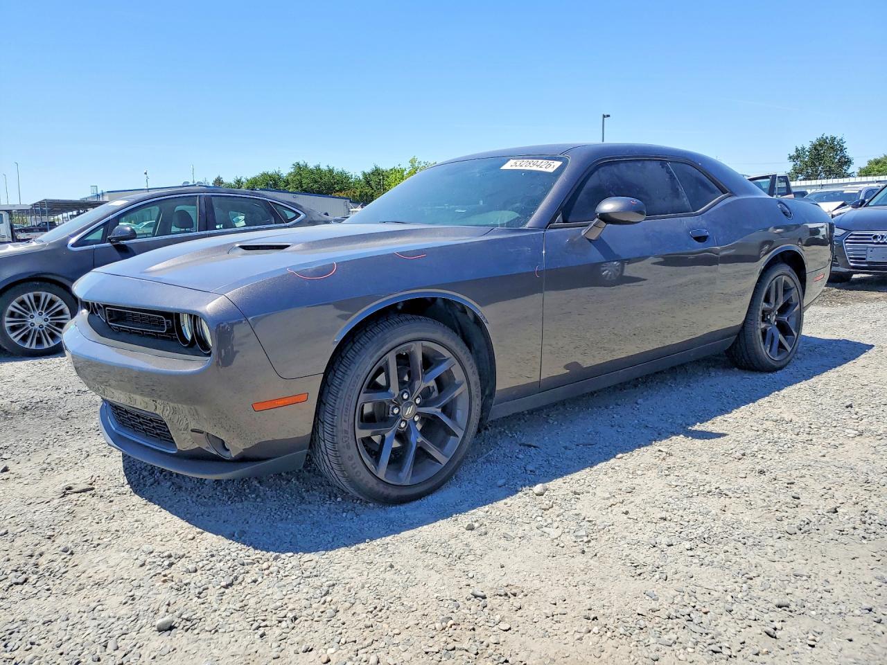 2022 Dodge Challenger Sxt - zdjęcie główne