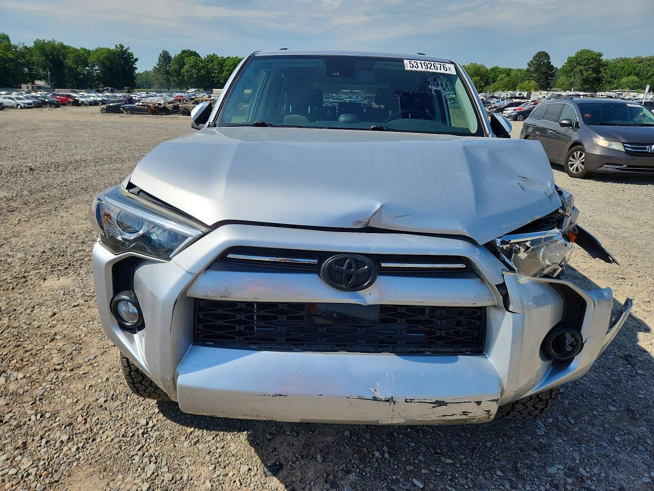 2020 Toyota 4 Runner - zdjęcie 5