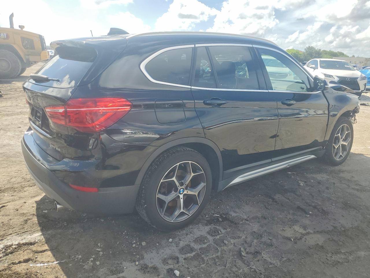 2018 BMW X1 xDrive28I - zdjęcie 3