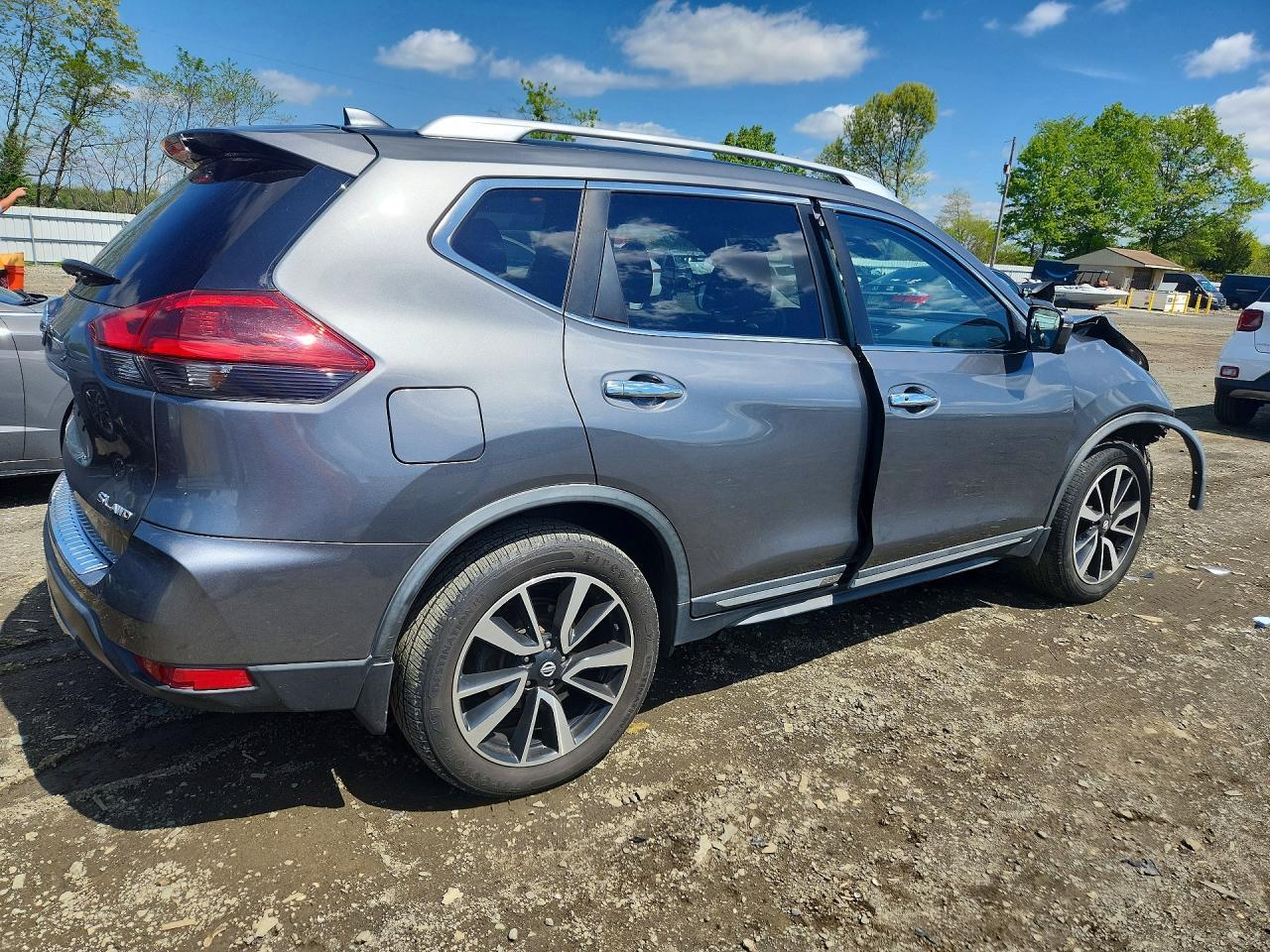 2018 Nissan Rogue Sl - zdjęcie 3