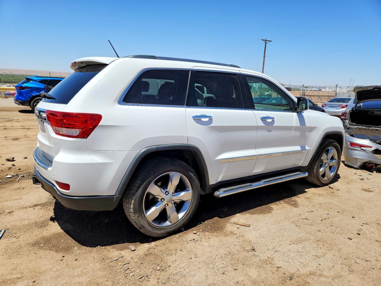 2013 Jeep Grand Cherokee Overland - zdjęcie 3