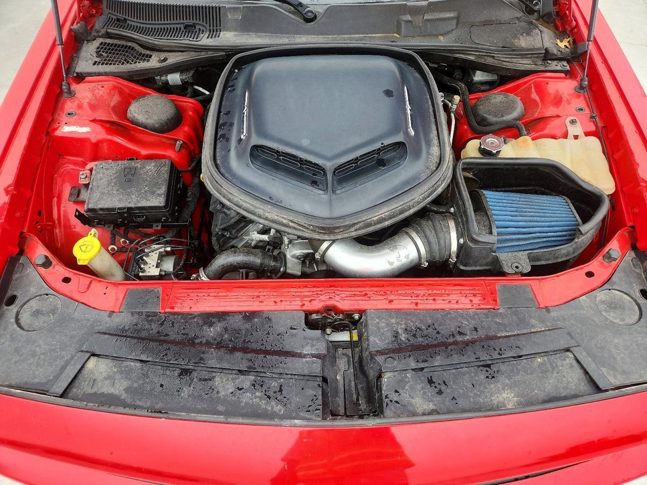 2016 Dodge Challenger R - zdjęcie 11