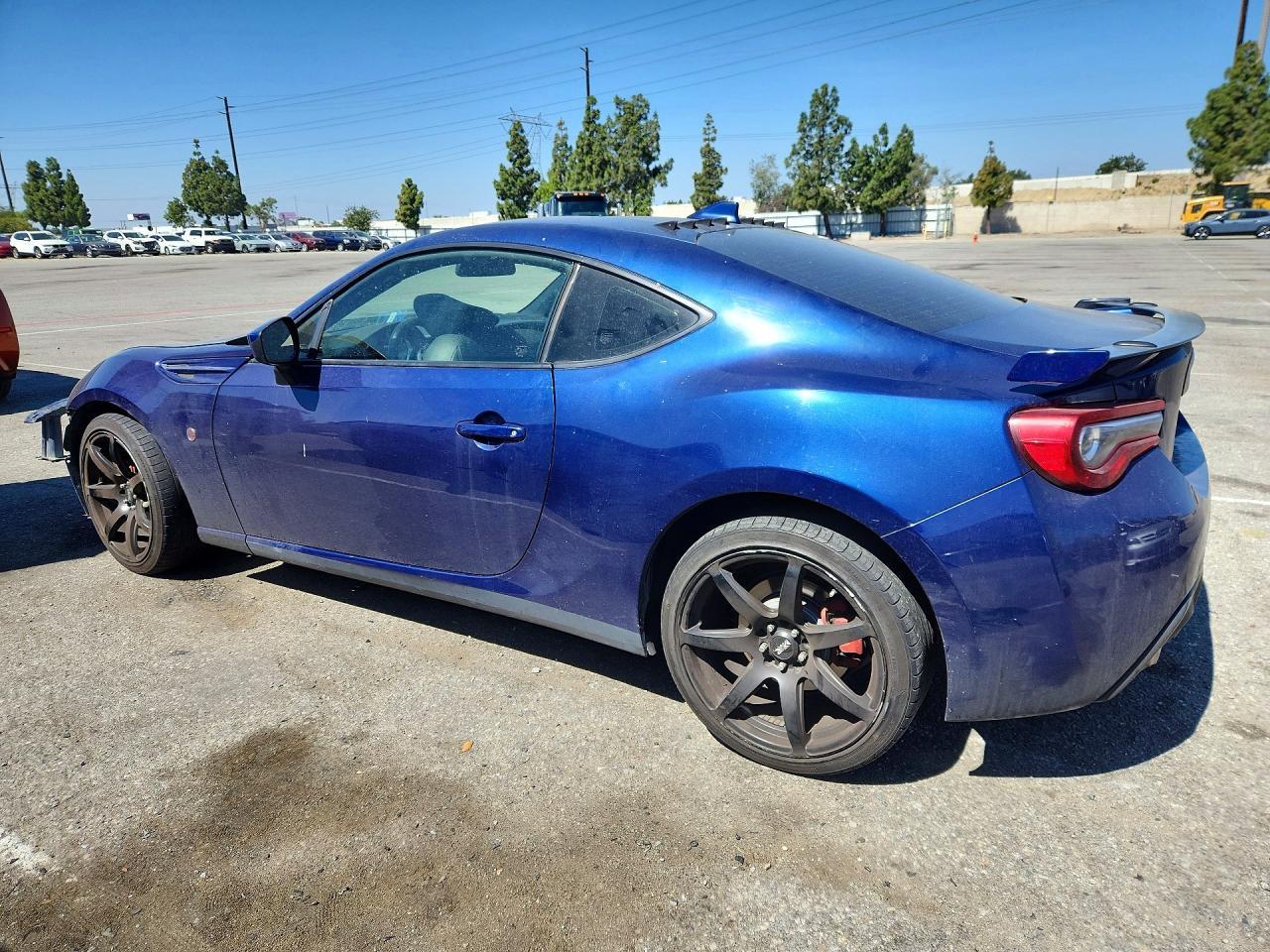 2018 Toyota 86 Gt - zdjęcie 2