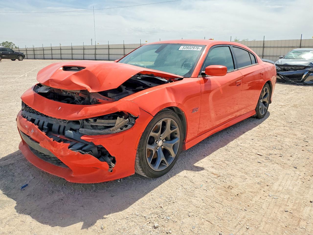 2019 Dodge Charger Scat Pack - zdjęcie główne