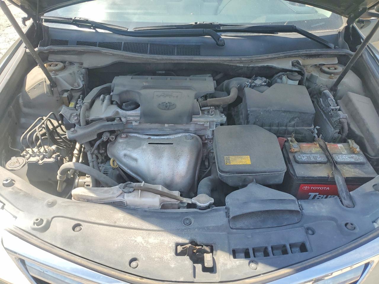 2013 Toyota Camry Le - zdjęcie 11