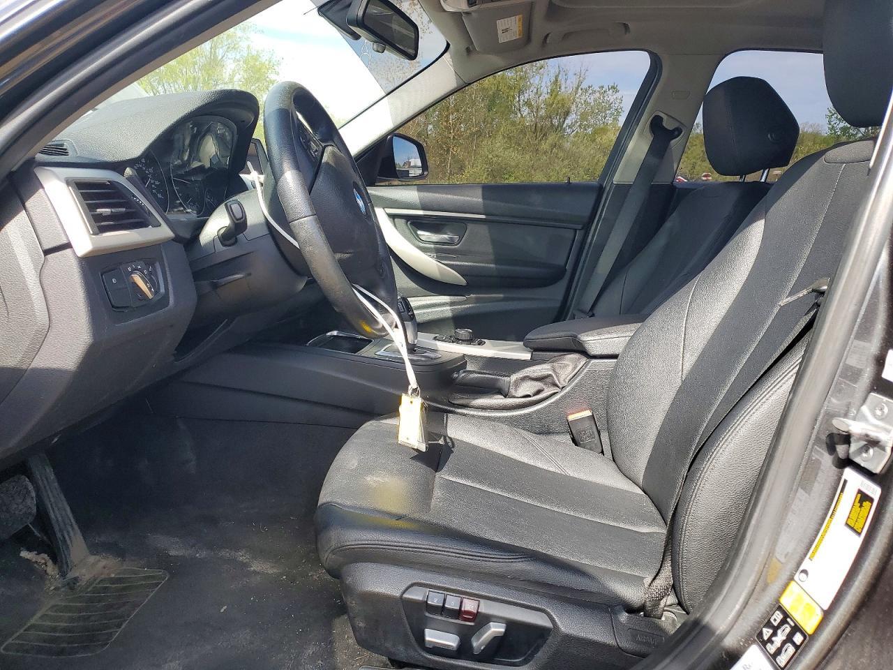 2017 BMW 320 Xi - zdjęcie 7