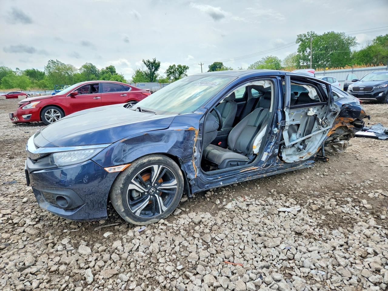 2018 Honda Civic Touring - zdjęcie główne