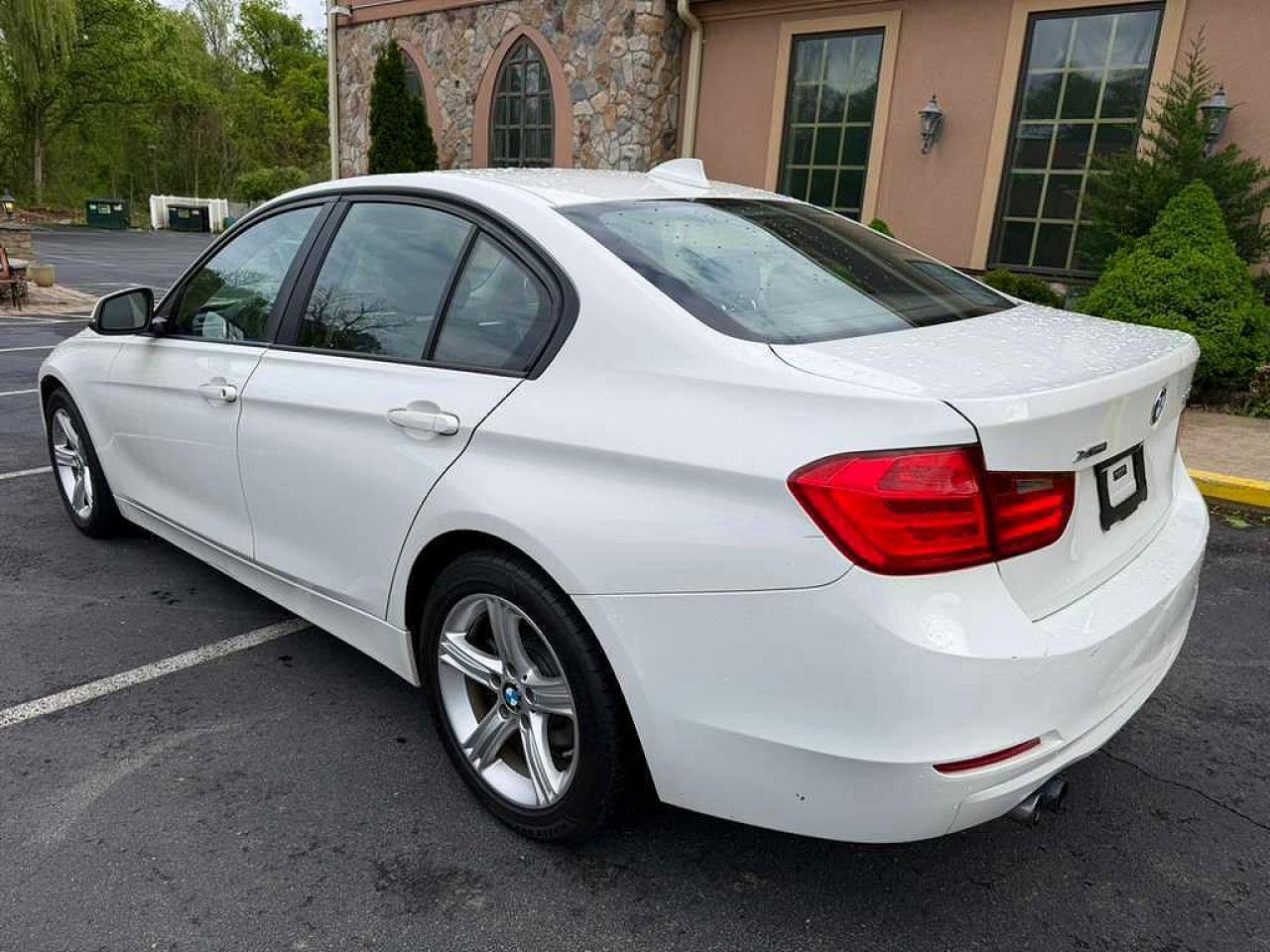 2014 BMW 328 Xi - zdjęcie 2
