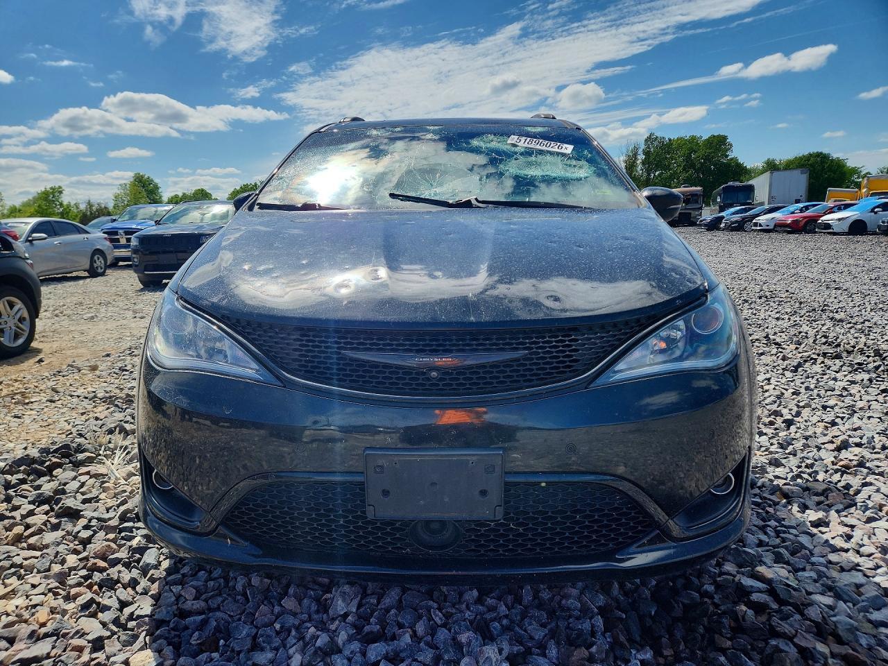 2018 Chrysler Pacifica Limited - zdjęcie 5