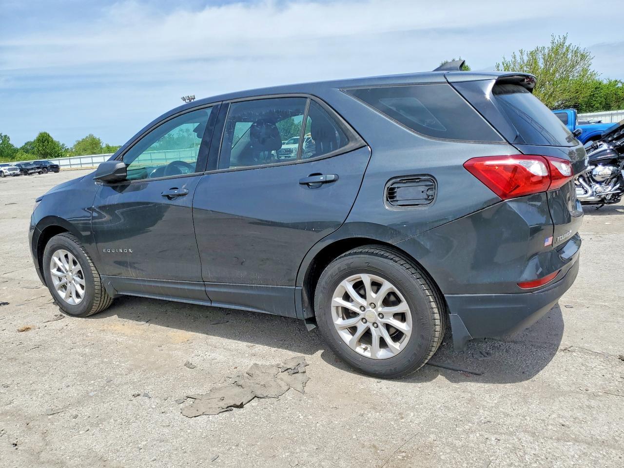 2019 Chevrolet Equinox Ls - zdjęcie 2