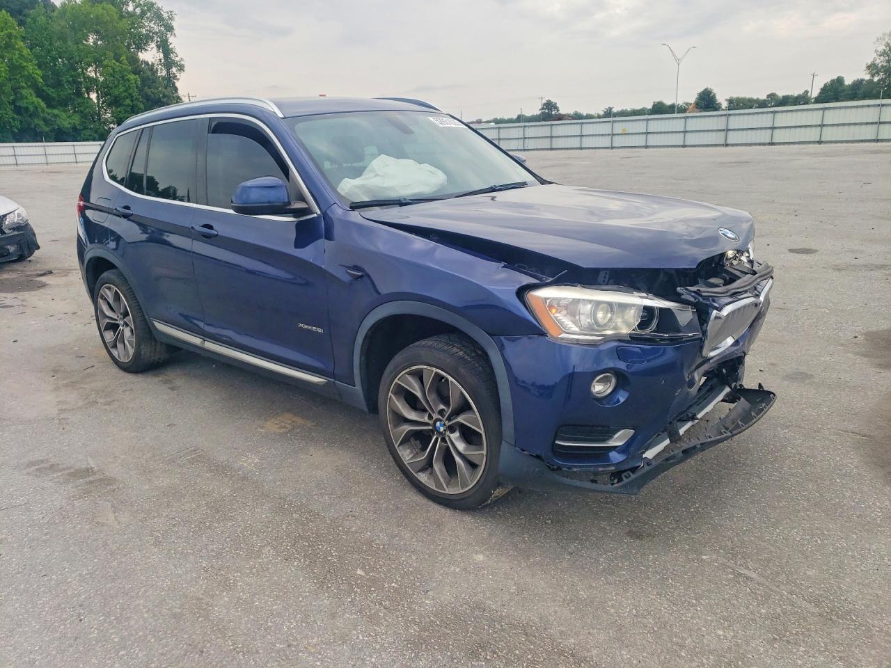 2015 BMW X3 xDrive28I - zdjęcie 4