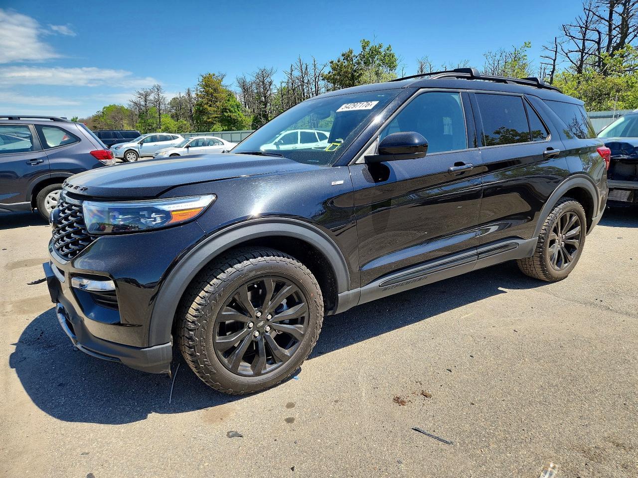 2023 Ford Explorer St-Line - zdjęcie główne