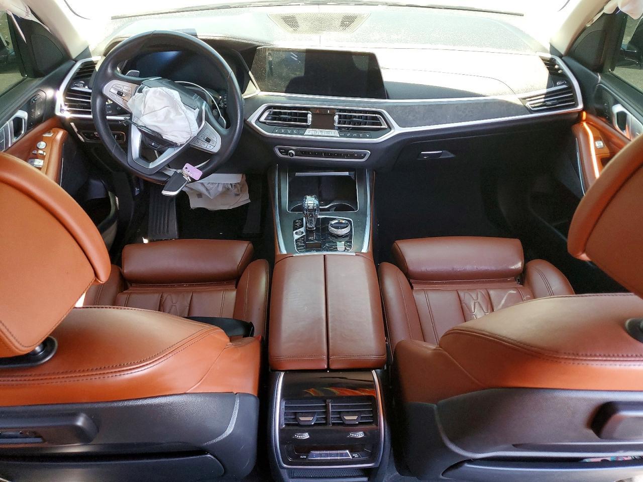 2022 BMW X7 xDrive40I - zdjęcie 8