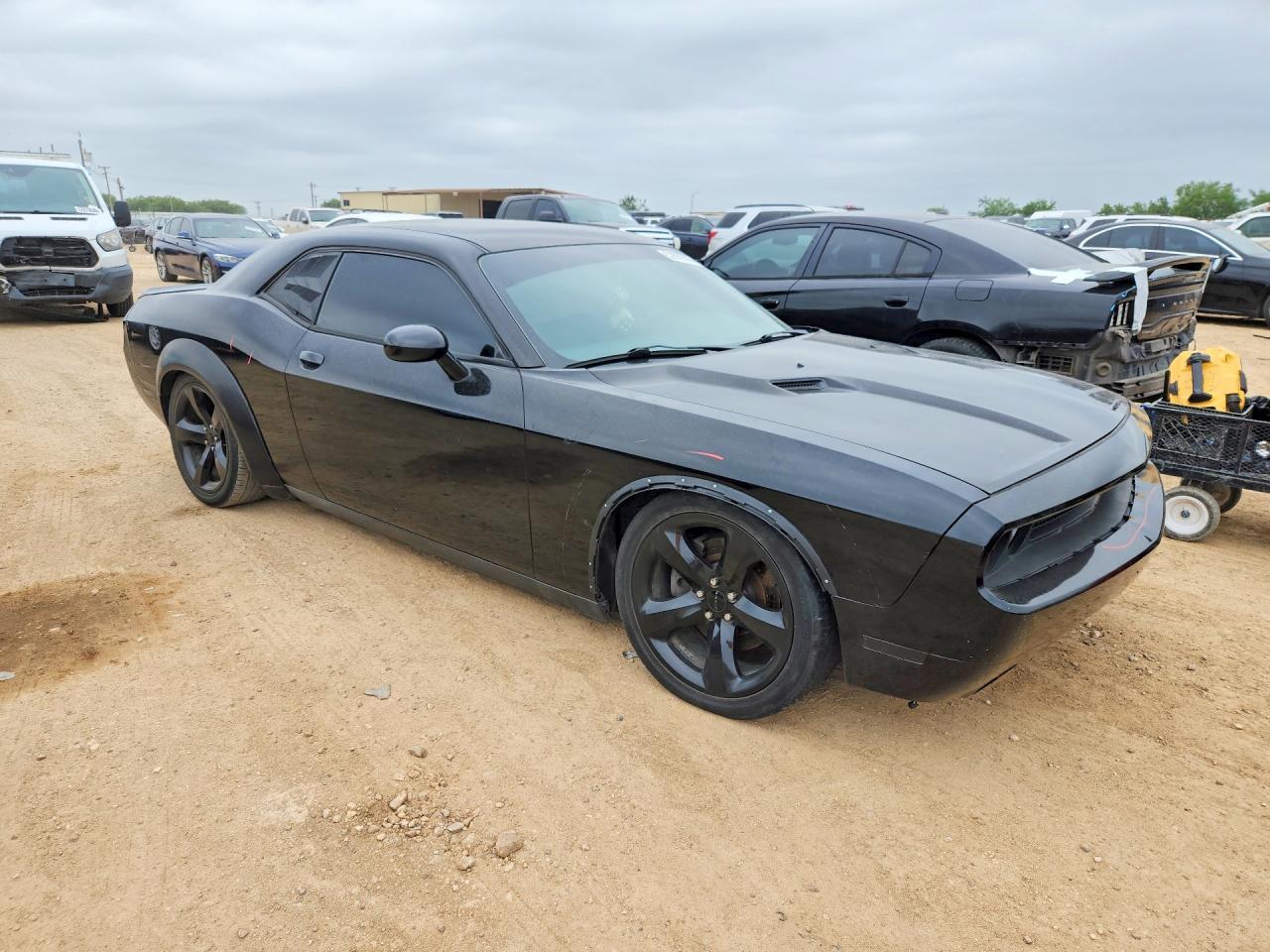 2014 Dodge Challenger Sxt - zdjęcie 4