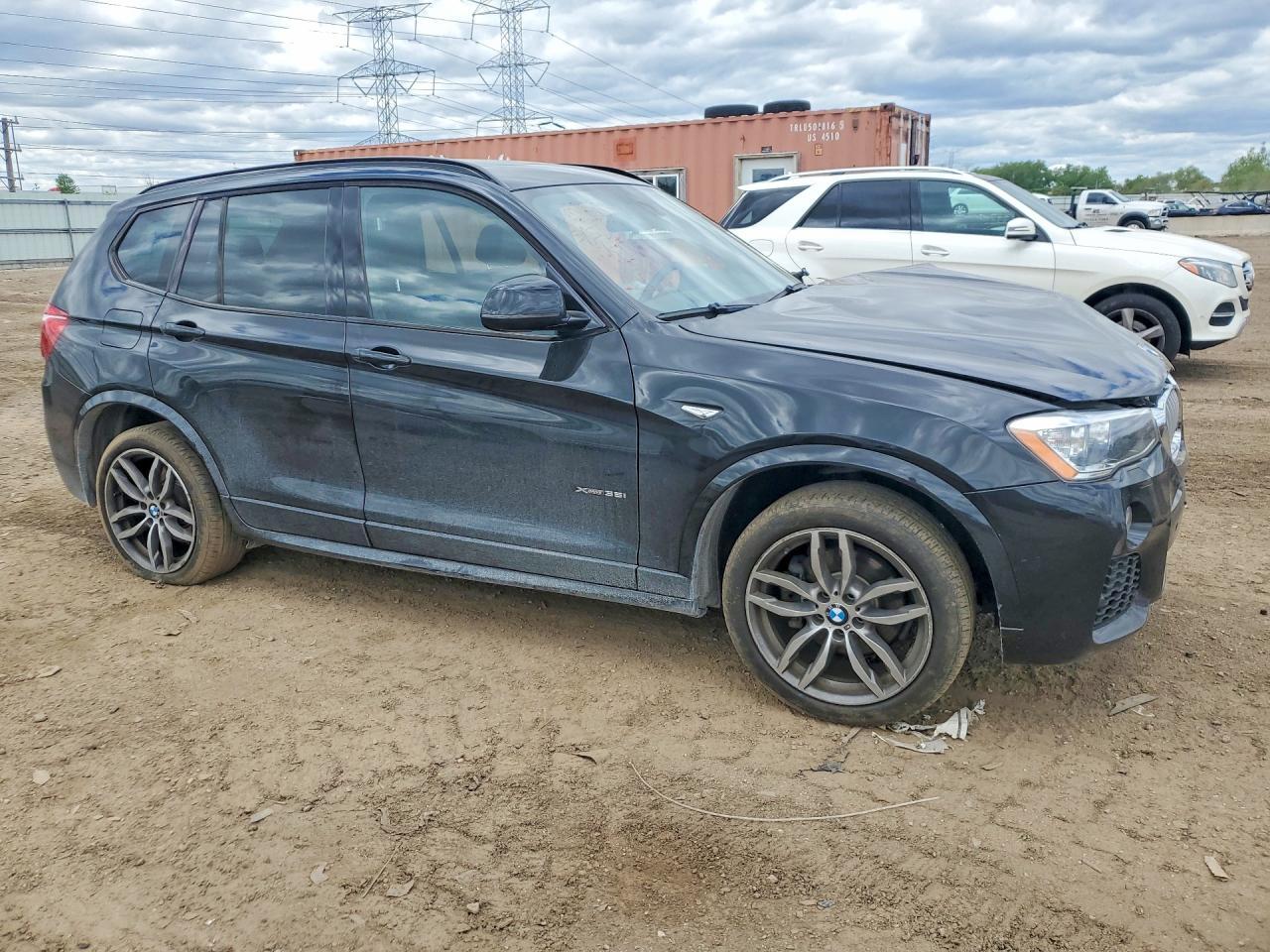 2017 BMW X3 xDrive35I - zdjęcie 4