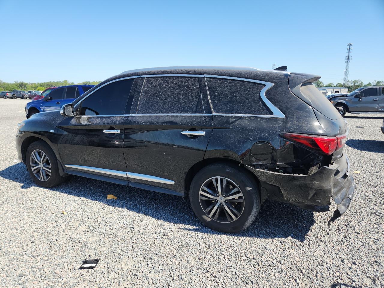 2020 Infiniti Qx60 Luxe - zdjęcie 2