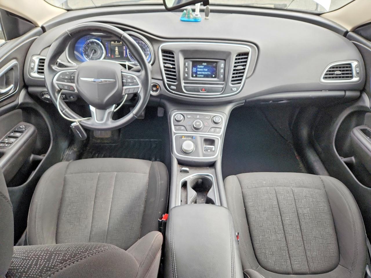 2016 Chrysler 200 Lx - zdjęcie 8