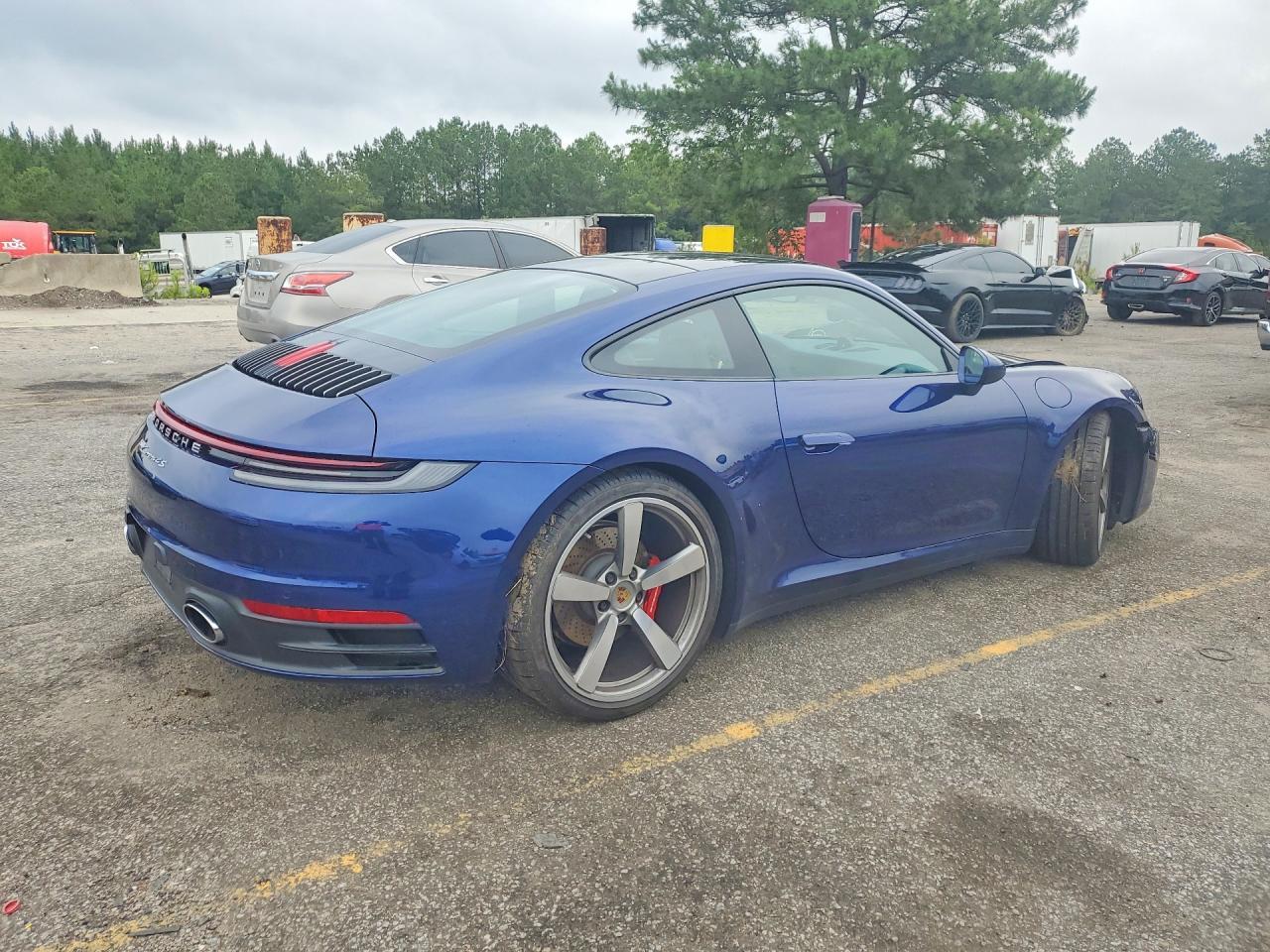2021 Porsche 911 Carrera S - zdjęcie 3