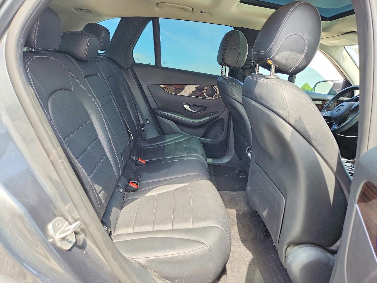 2016 Mercedes-Benz Glc 300 4Matic - zdjęcie 11