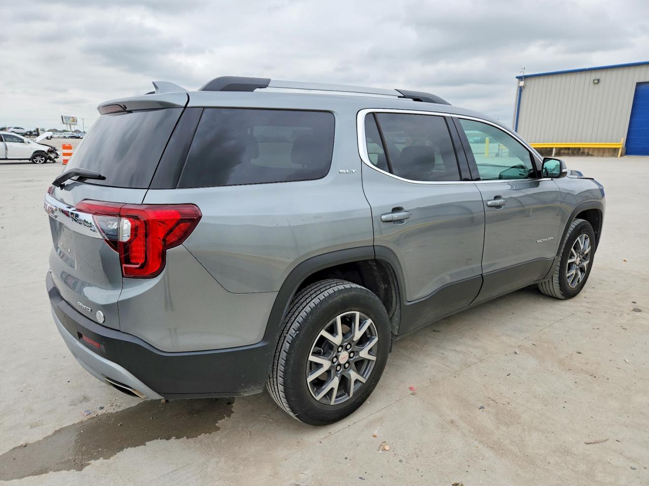 2023 GMC Acadia Slt - zdjęcie 3