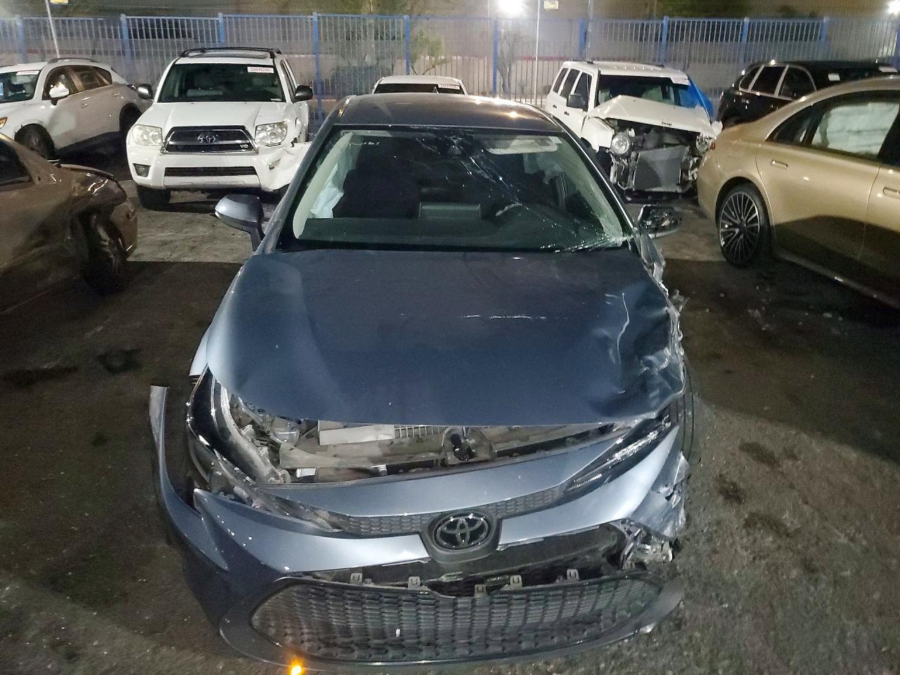2021 Toyota Corolla Le - zdjęcie 5