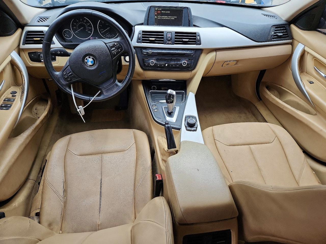2014 BMW 320 I - zdjęcie 8