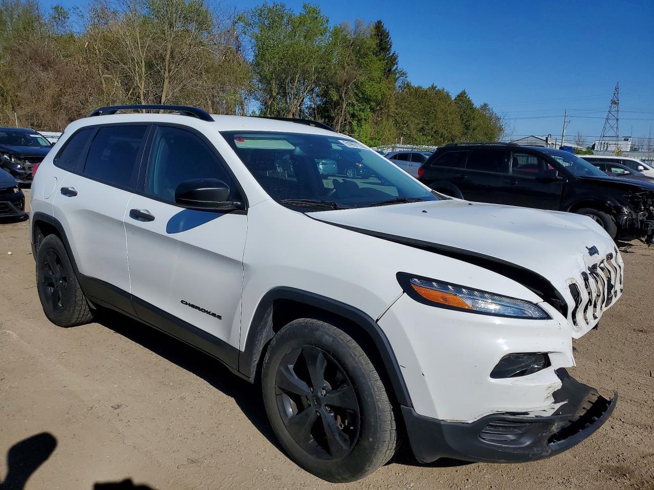 2016 Jeep Cherokee Sport - zdjęcie 4