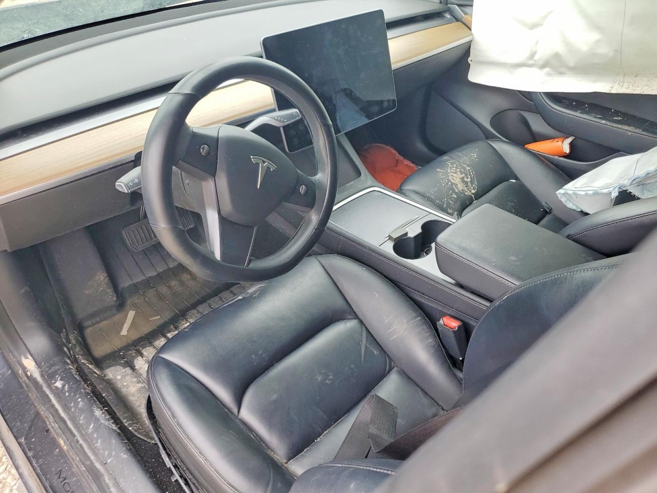 2021 Tesla Model 3 - zdjęcie 8