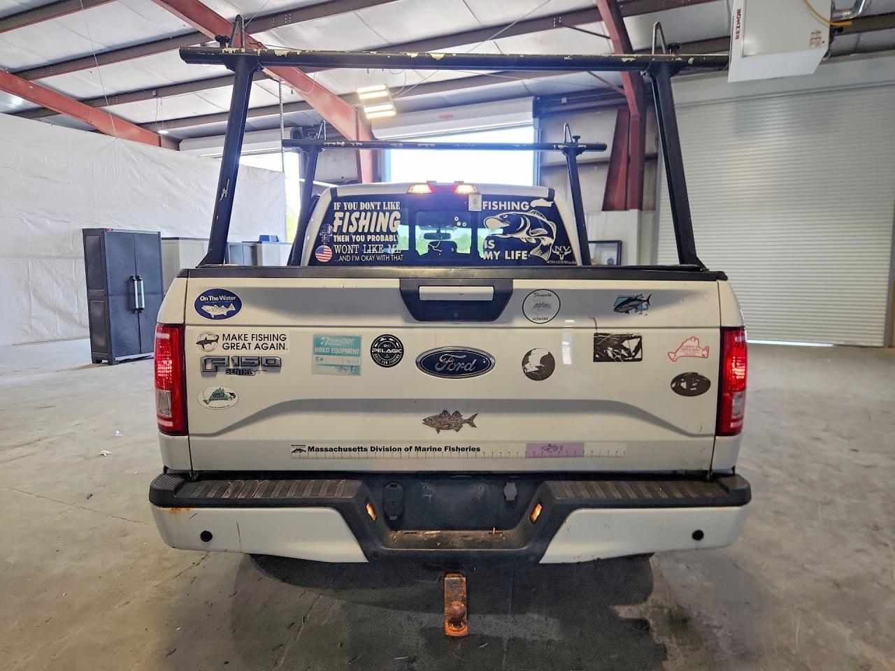 2017 Ford F150 Supercrew - zdjęcie 6