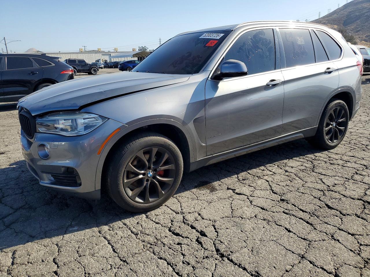 2014 BMW X5 Sdrive35I - zdjęcie główne