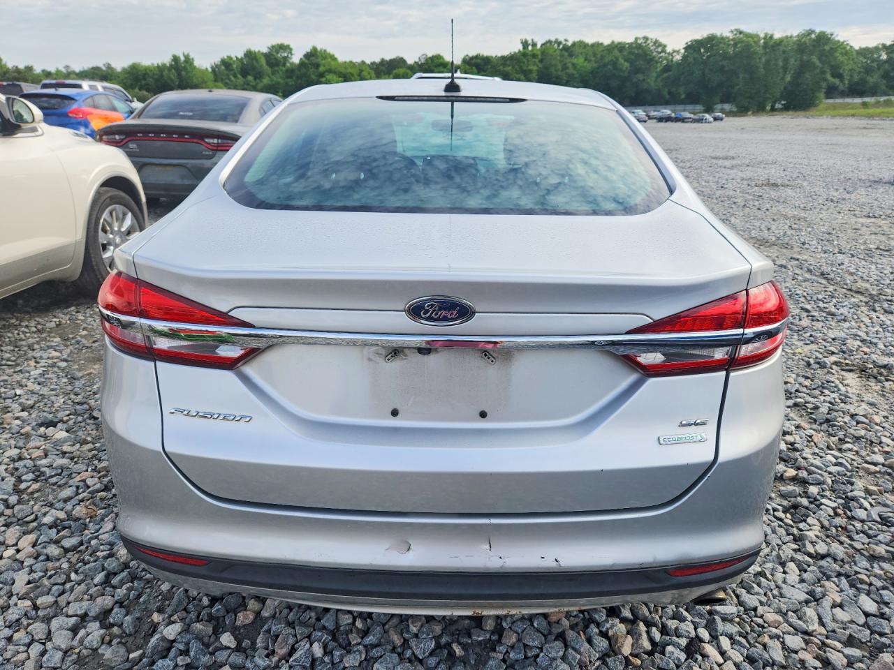 2017 Ford Fusion - zdjęcie 6