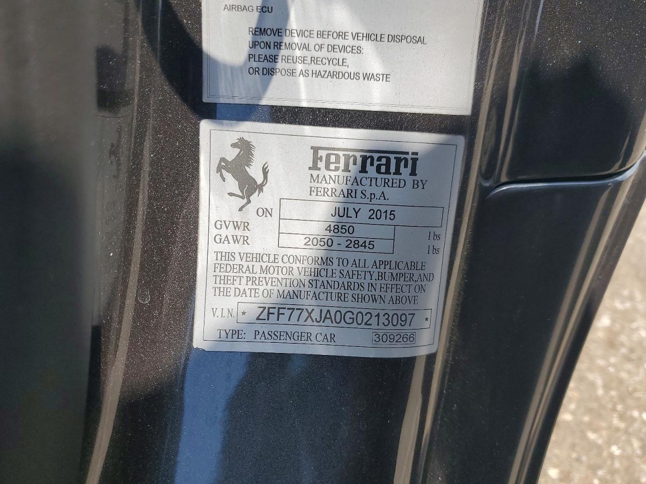 2016 Ferrari California T - zdjęcie 12