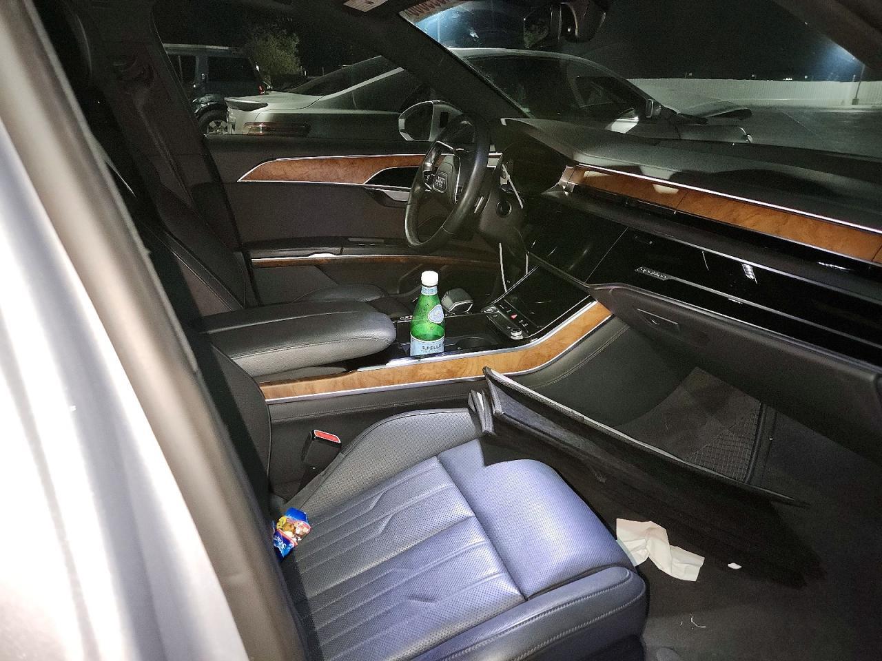 2020 Audi A8 L E - zdjęcie 13