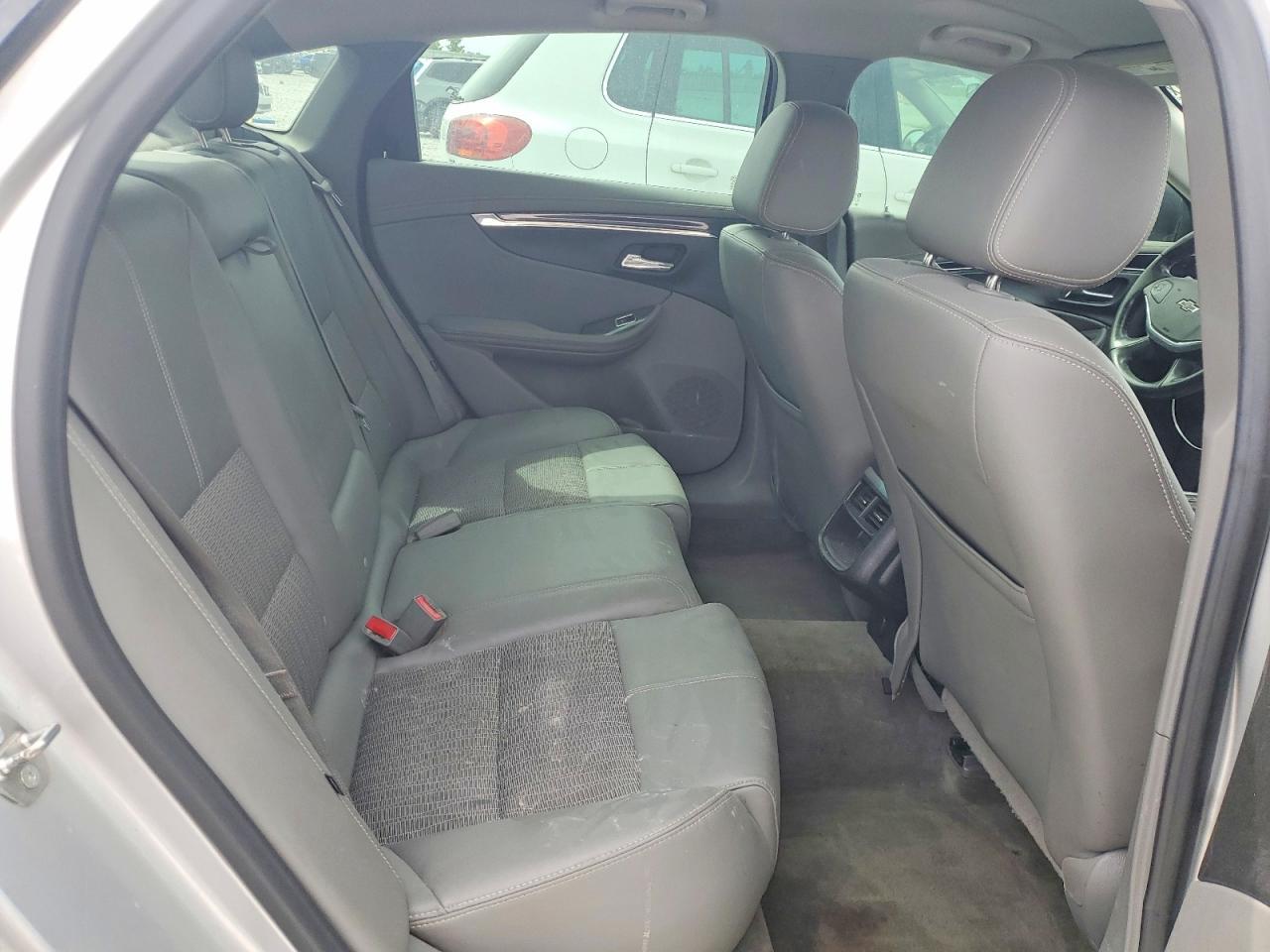 2015 Chevrolet Impala Lt - zdjęcie 10