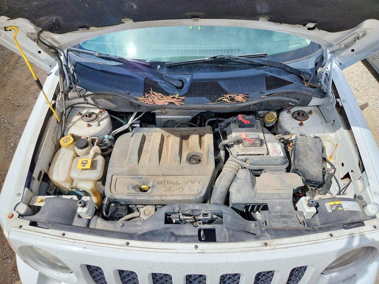 2014 Jeep Patriot Latitude - zdjęcie 11