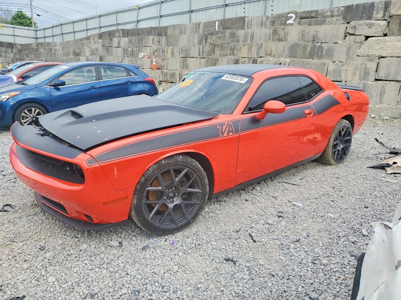 2018 Dodge Challenger R - zdjęcie główne