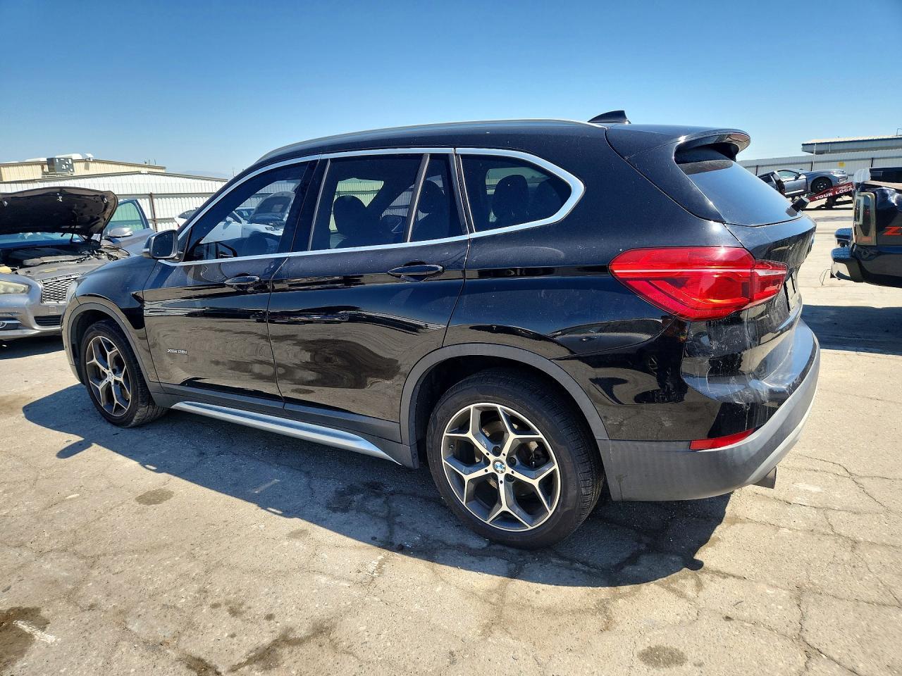 2018 BMW X1 xDrive28I - zdjęcie 2