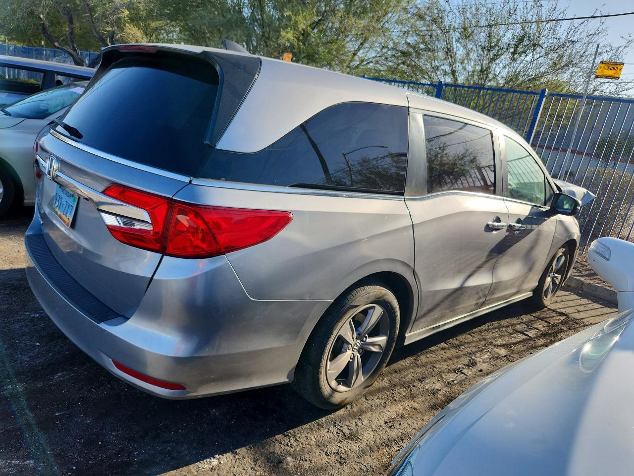 2020 Honda Odyssey Exl - zdjęcie 3