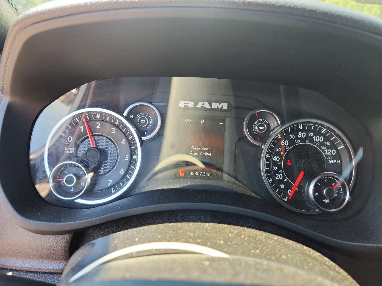 2024 Ram 2500 Tradesman - zdjęcie 9