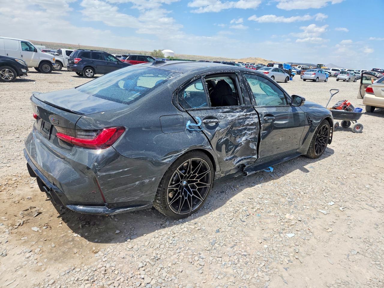 2026 BMW M3 Competition - zdjęcie 3