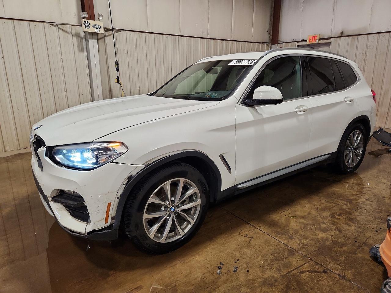 2018 BMW X3 xDrive30I - zdjęcie główne