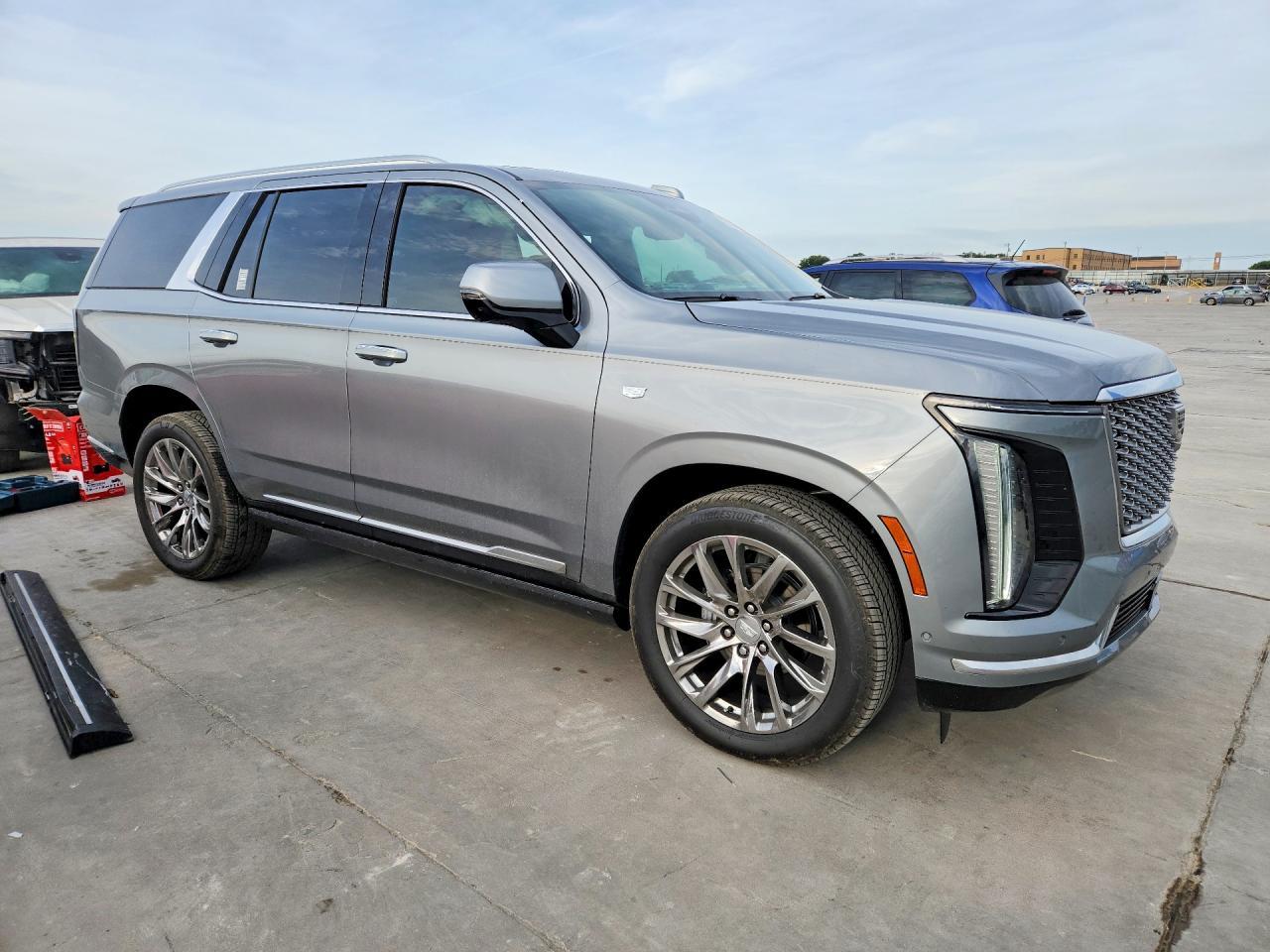 2026 Cadillac Escalade Luxury - zdjęcie 4