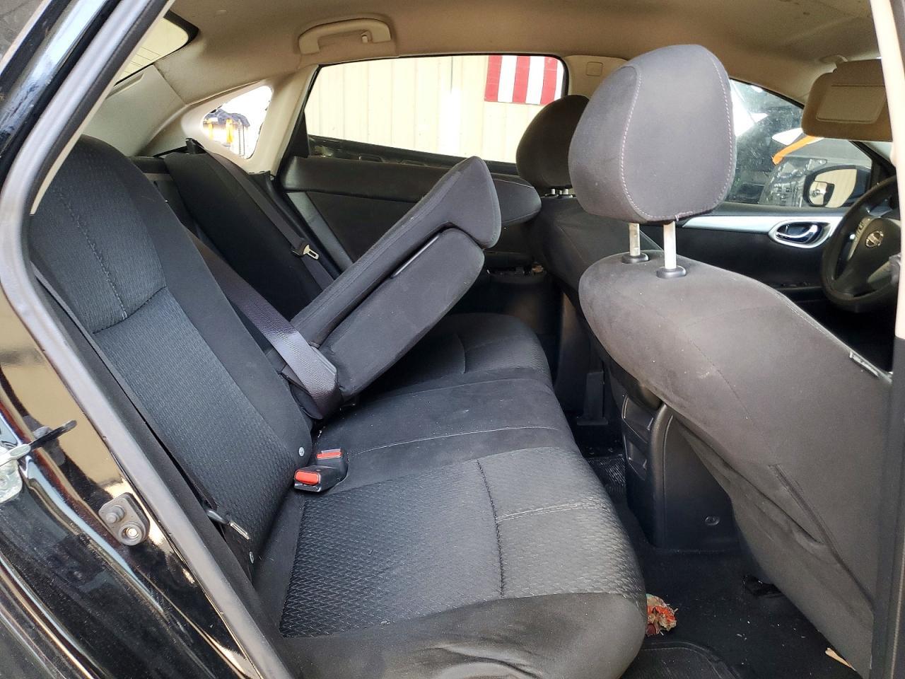 2013 Nissan Sentra S - zdjęcie 10