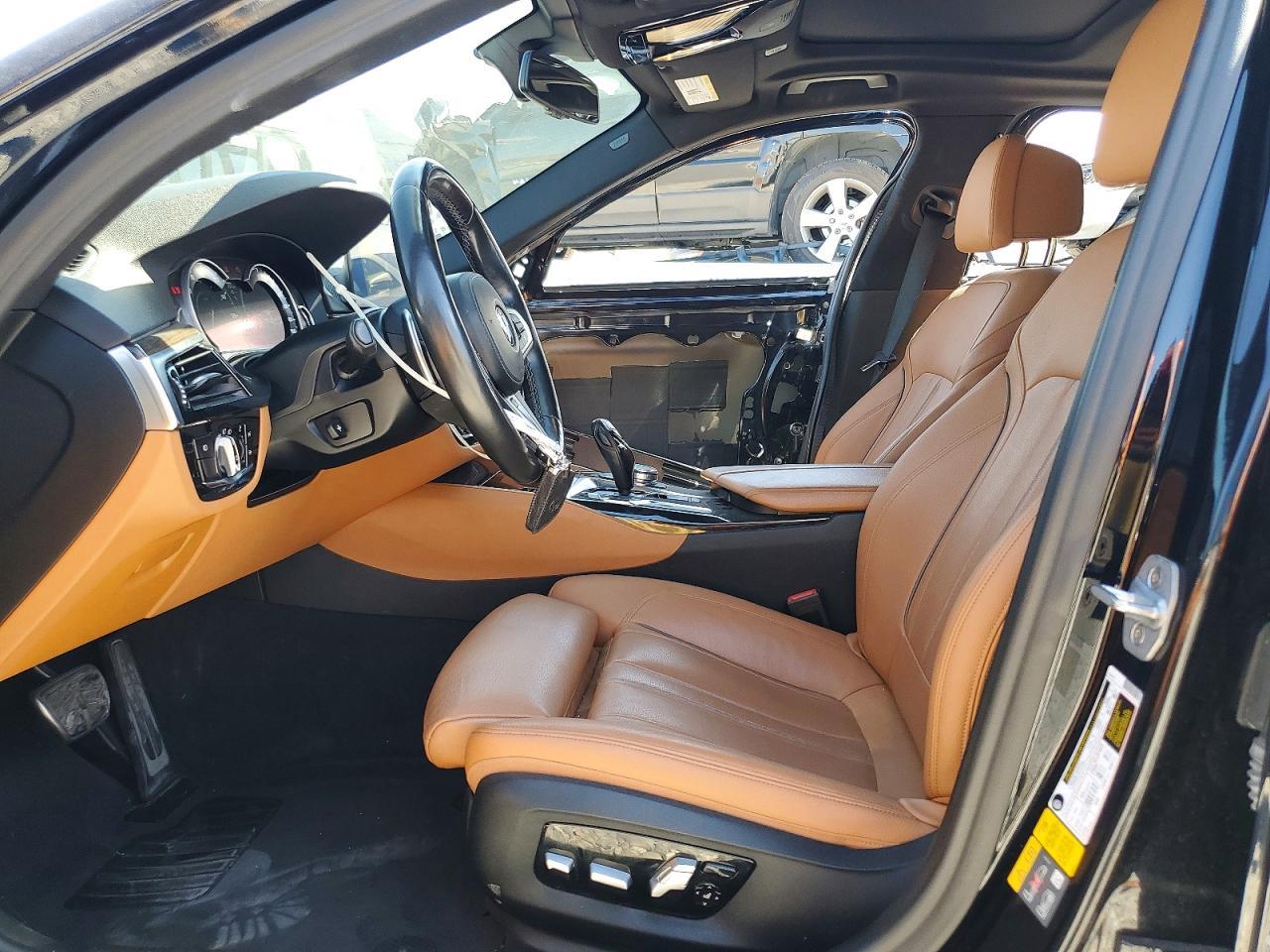 2018 BMW 530E - zdjęcie 7