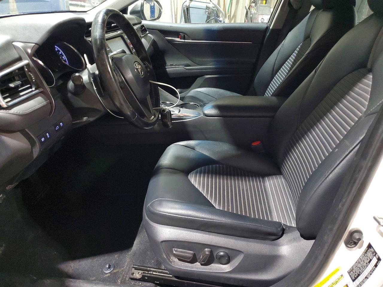 2018 Toyota Camry Se - zdjęcie 7