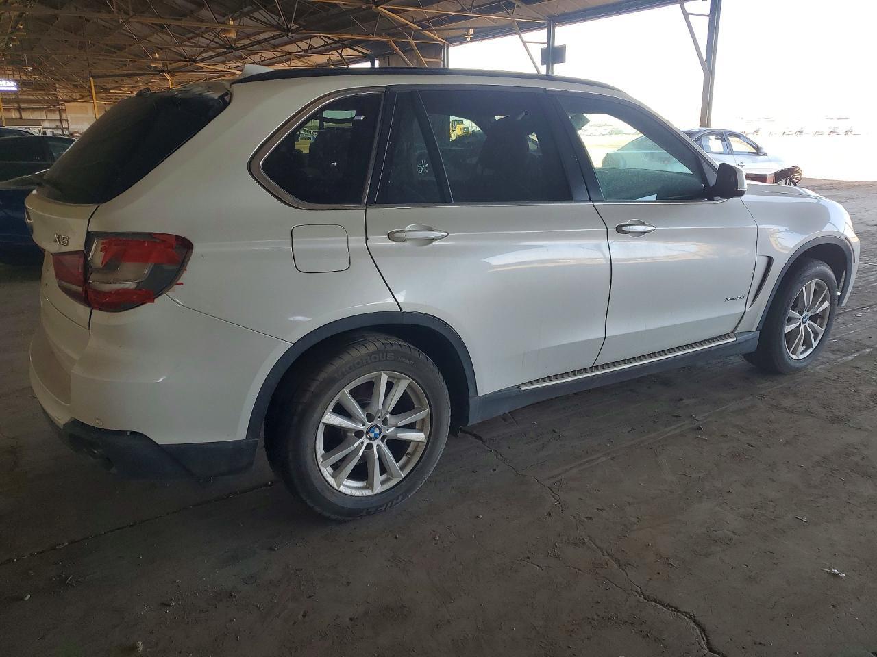 2015 BMW X5 xDrive35I - zdjęcie 3