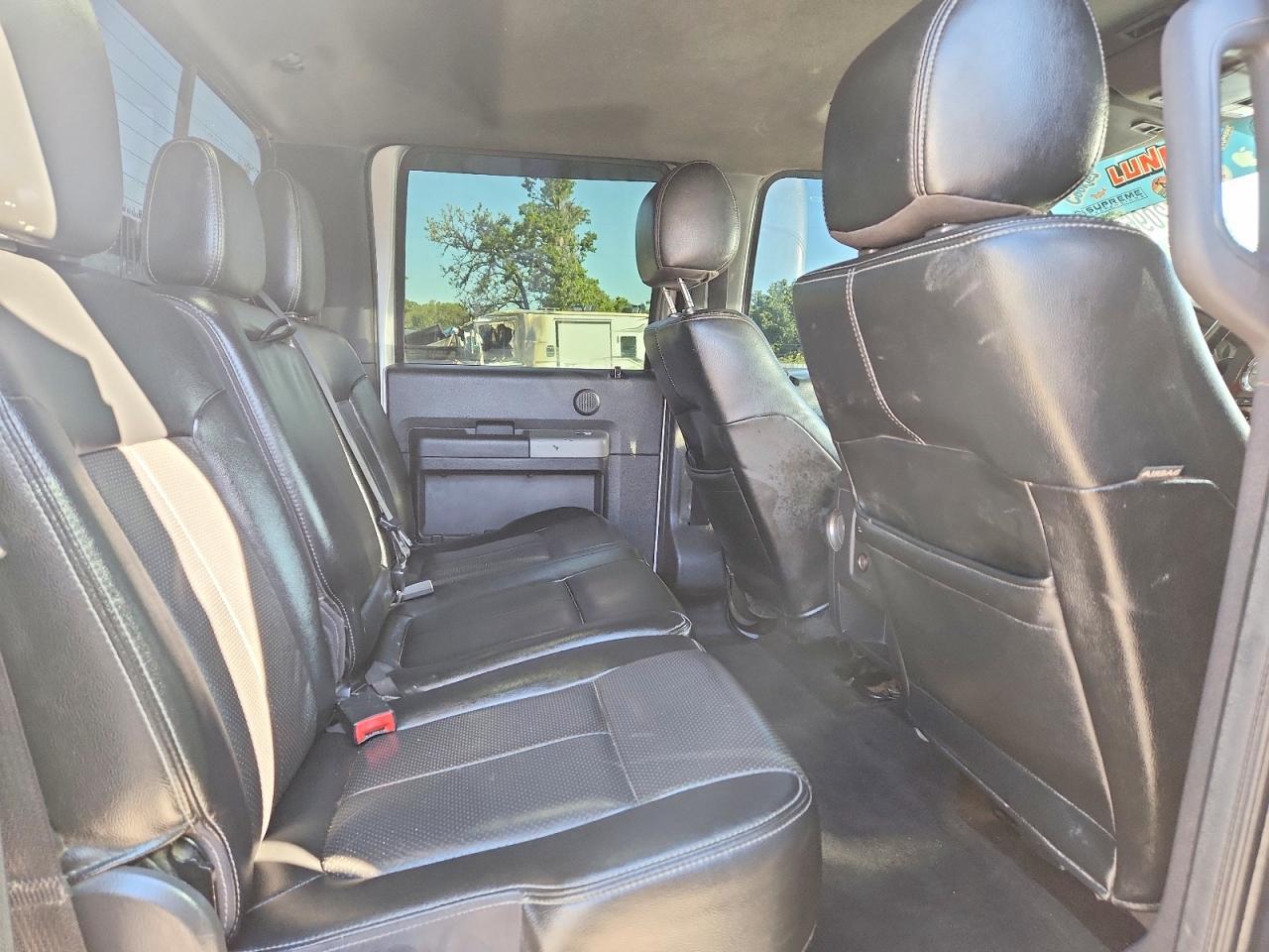 2013 Ford F250 Super Duty - zdjęcie 10