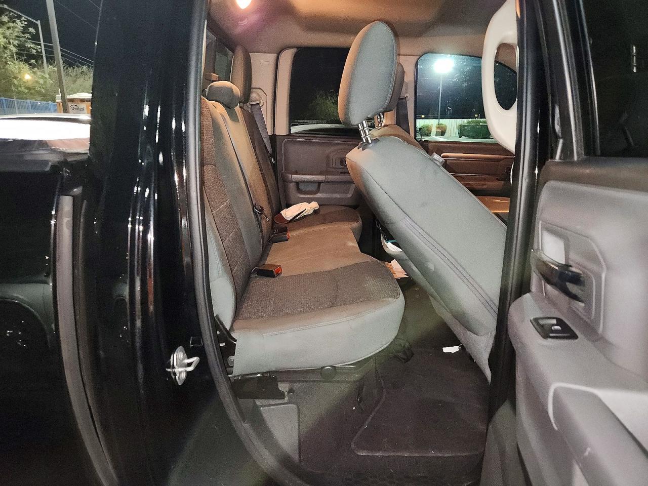 2019 Ram 1500 Classic Slt - zdjęcie 11