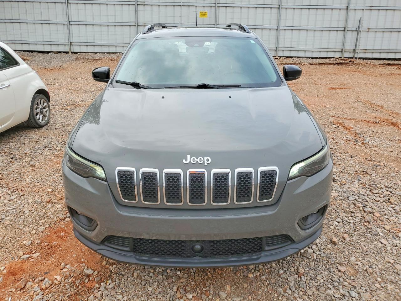 2022 Jeep Cherokee Latitude Lux - zdjęcie 5