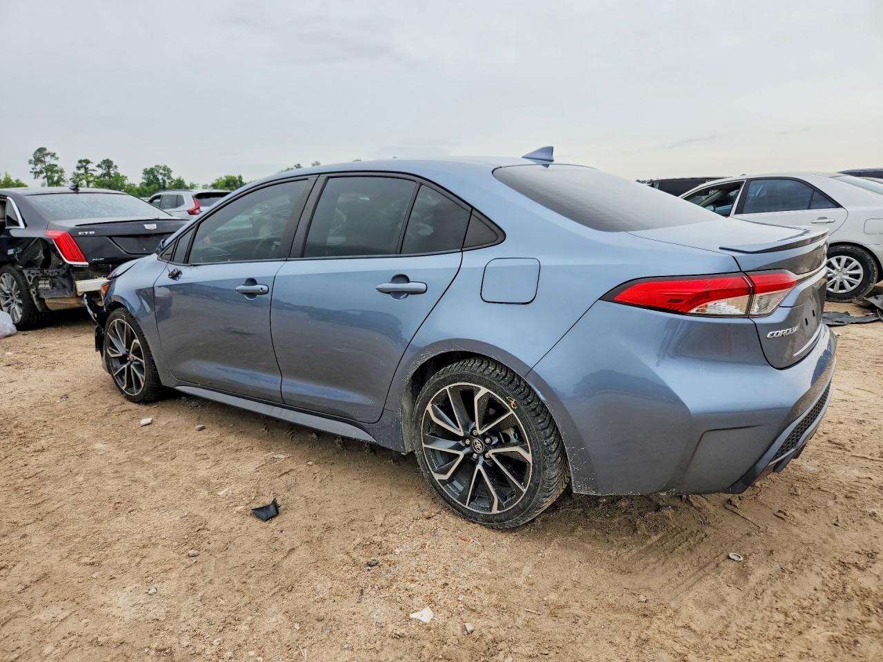 2020 Toyota Corolla Se - zdjęcie 2
